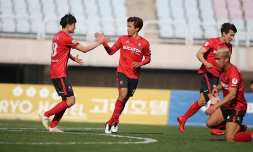 Soi kèo Chungnam vs Bucheon, 11h30 ngày 10/05 – giải K League Challenge.
