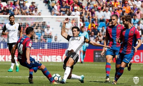 Soi kèo, dự đoán Valencia vs Levante, 2h00 ngày 14/9/2020 La Liga