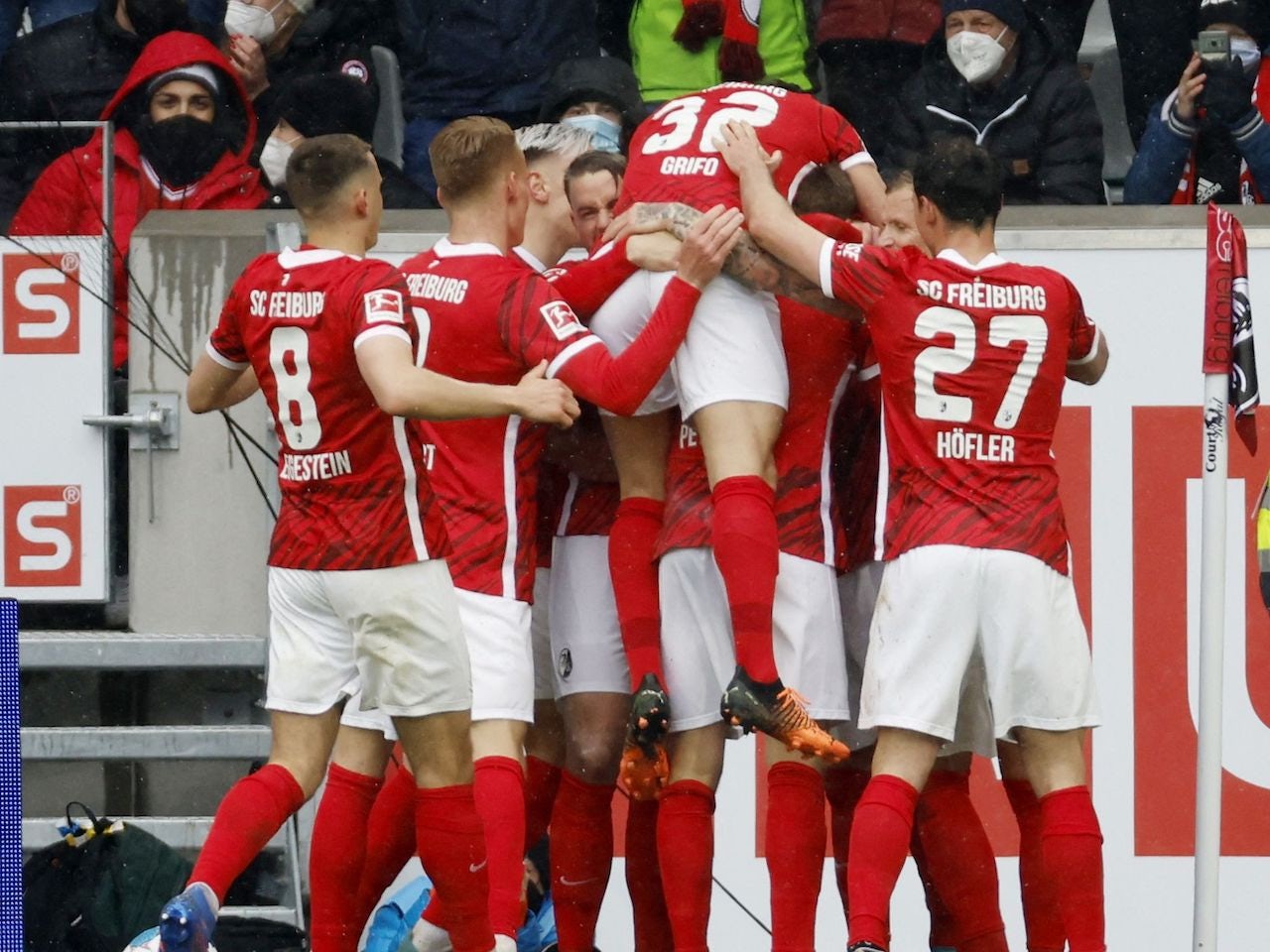Soi kèo Kaiserslautern vs Freiburg
